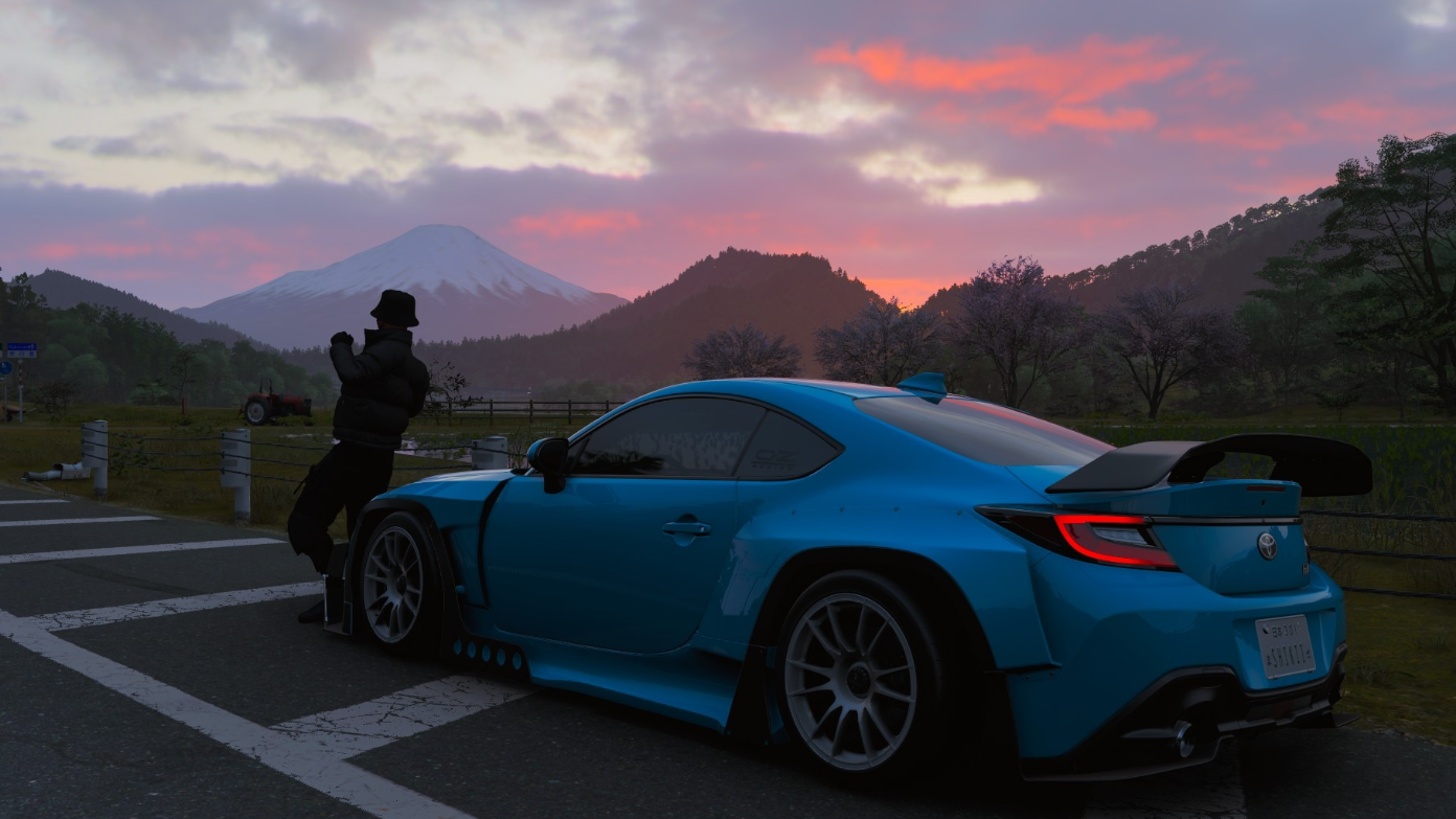 Adding Friends and Starting Convoys in Forza Horizon 6