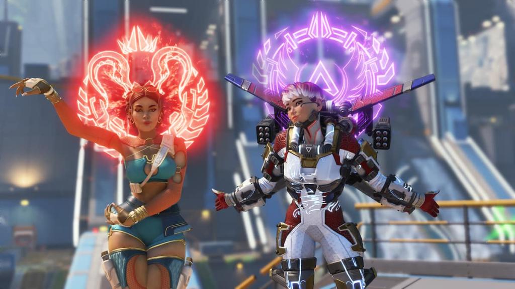 Loba and Valkyrie show off the new Aura cosmetic, which works almost like a large halo behind a character