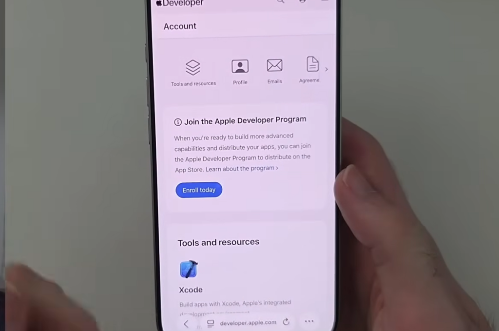 How to Join the Siri AI Waitlist in iOS 27 Beta