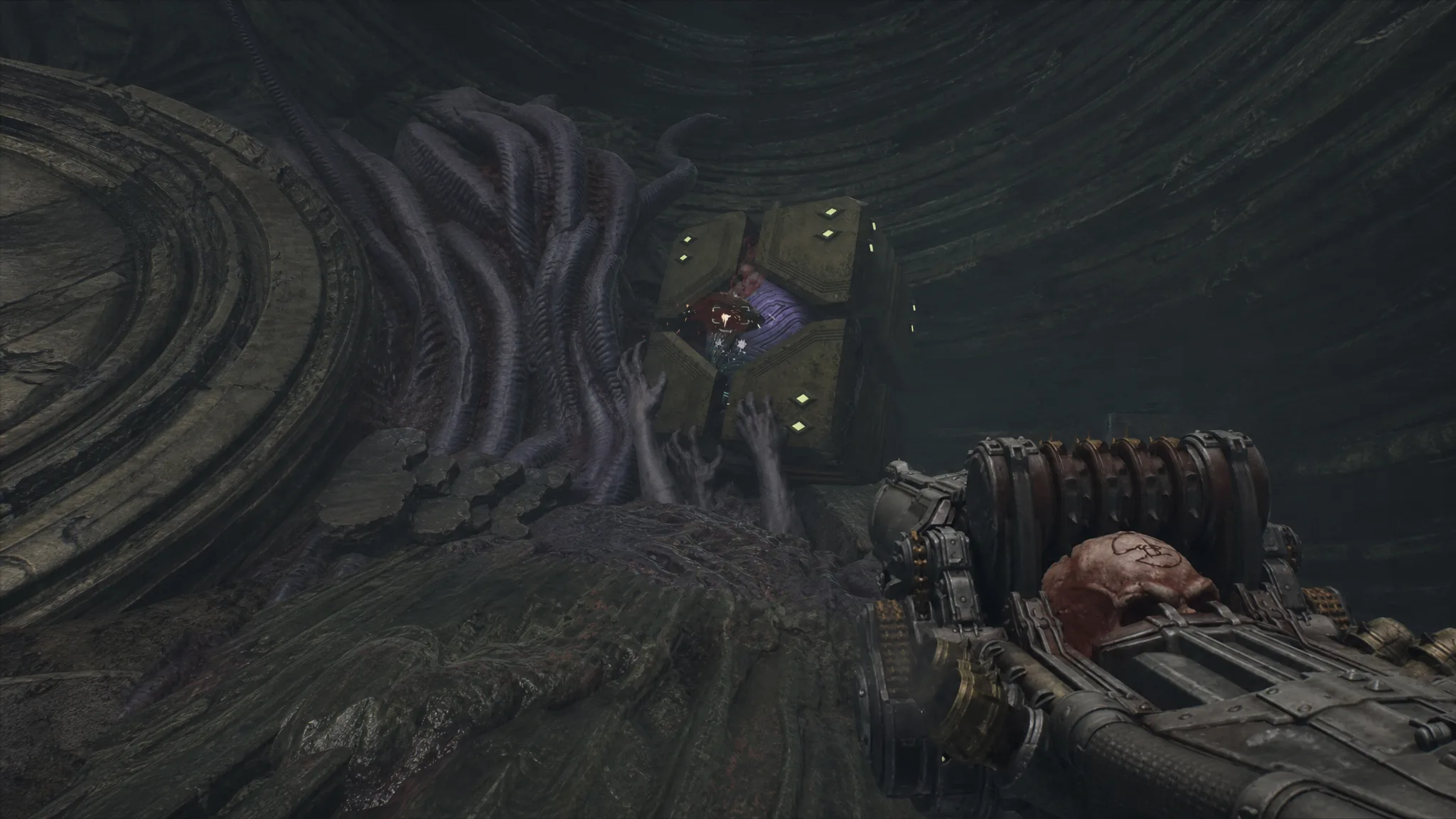 Activating a mechanism to open a path in the Chasm of Xal'Goroth