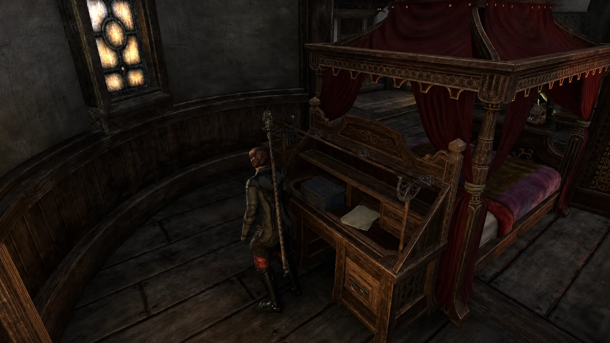 A thief sneaking past estate guards in Elder Scrolls Online