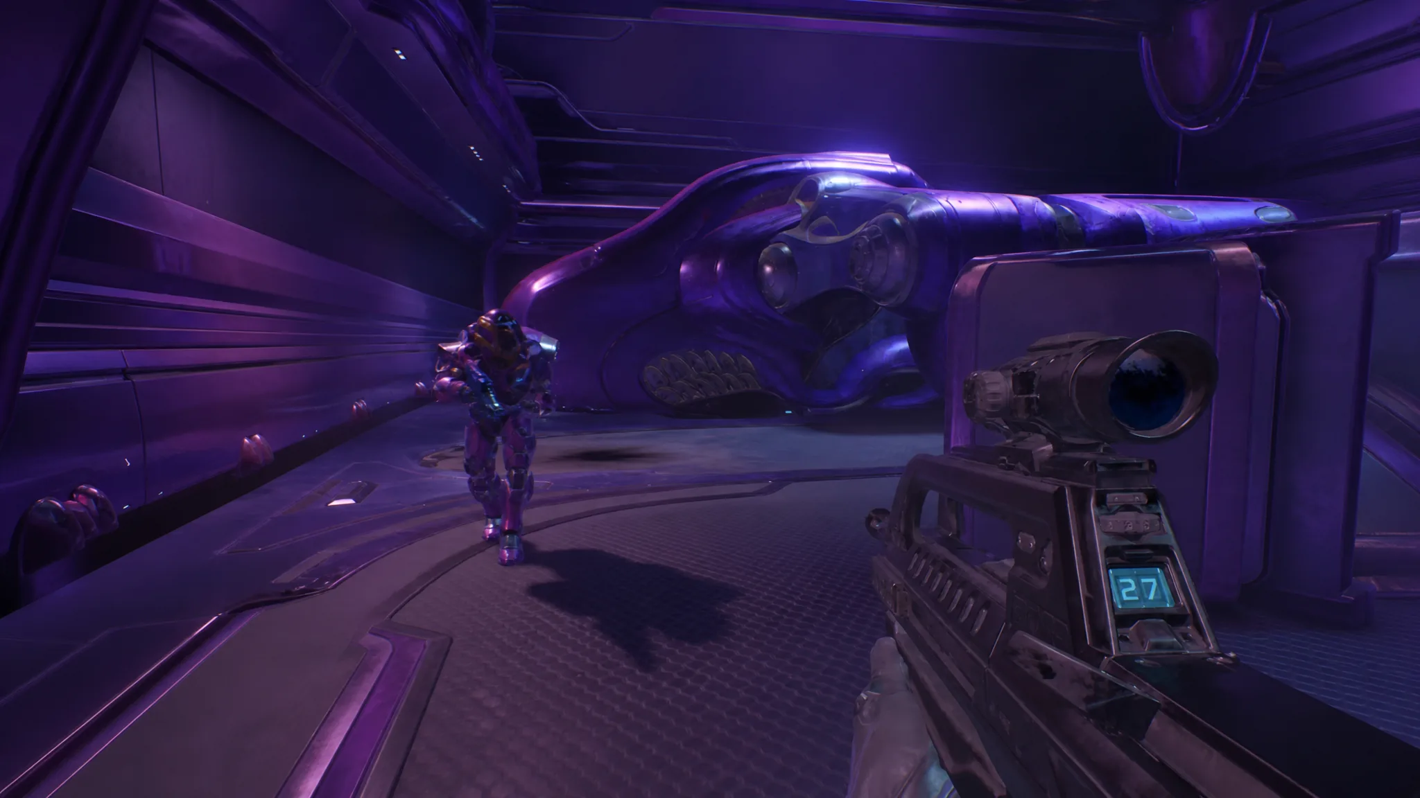 Master Chief clearing the landing arena in Boarding Action