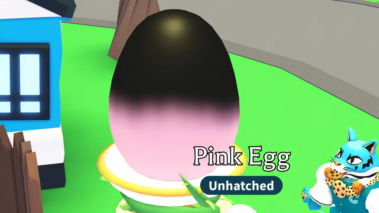 Pink Egg shown as Unhatched in the game scene before hatching