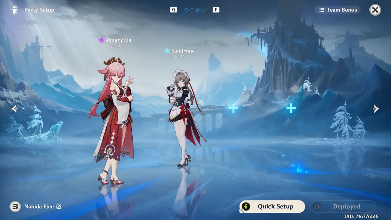 Team selection menu with Yae Miko and Sandrone in Genshin Impact