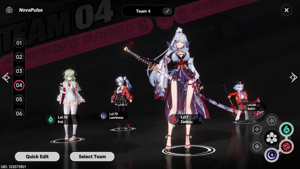 Team select screen with slot 04 highlighted and its four-character roster on display