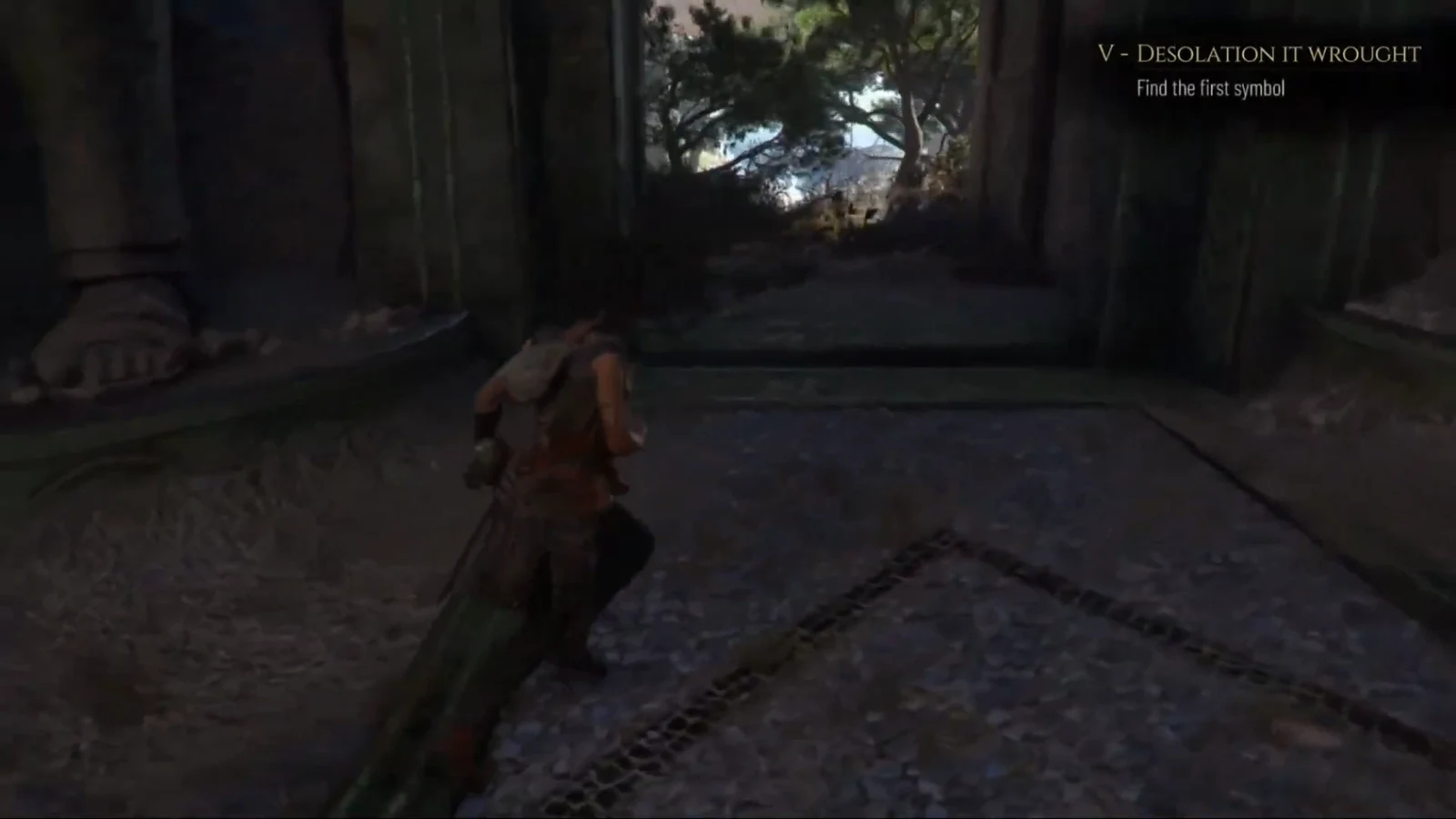 Chapter 5 objective prompt to find a symbol while Sophia explores the temple ruins