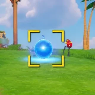 Player aiming at a glowing blue orb in Fortnite, with the yellow reticle centered on it