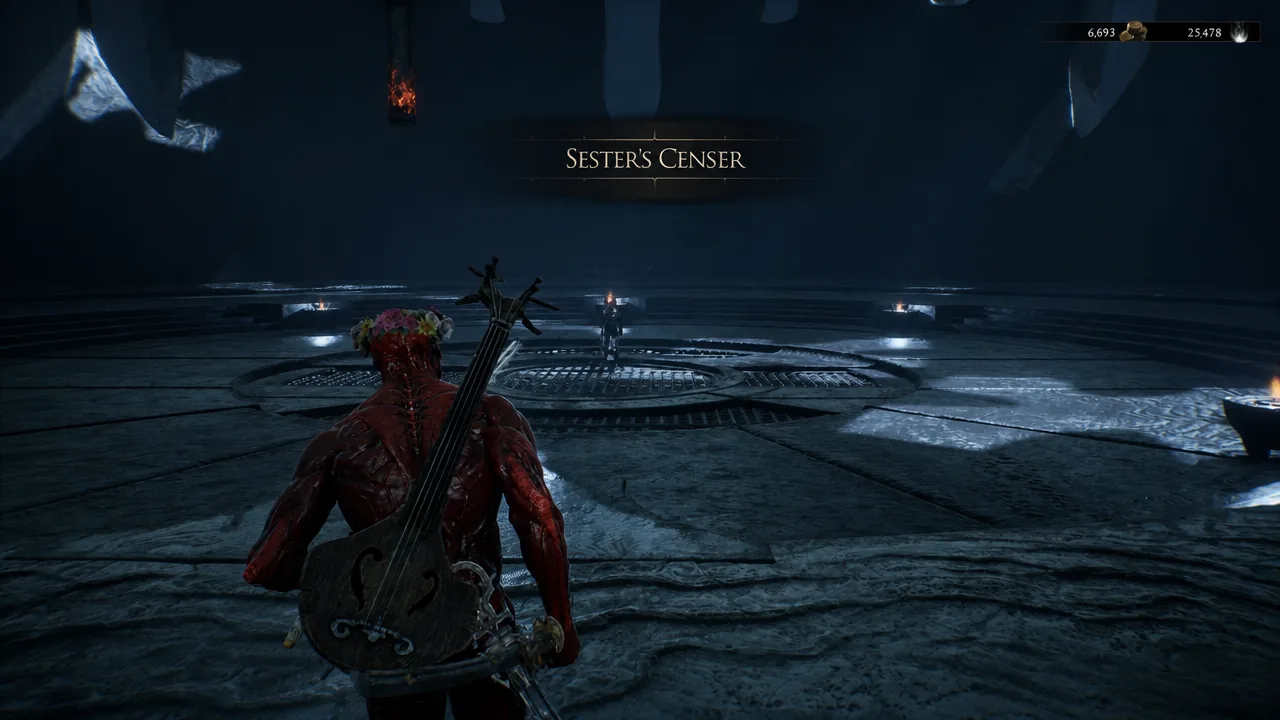 The player closes in on Sester Secundus in the Sester's Censer arena