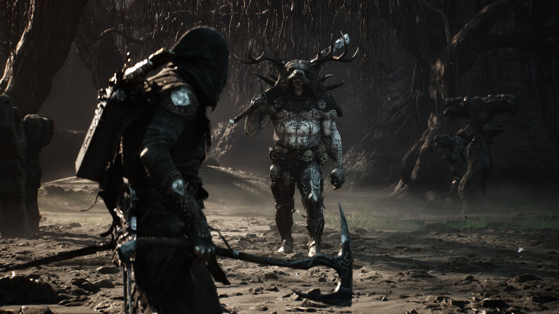 Mortal Shell 2 combat scene against a large armored foe in a gloomy setting