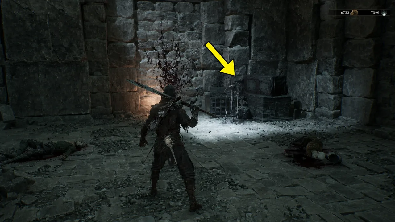 A marker pointing at a glowing pickup in a side room of the Holding Cells dungeon