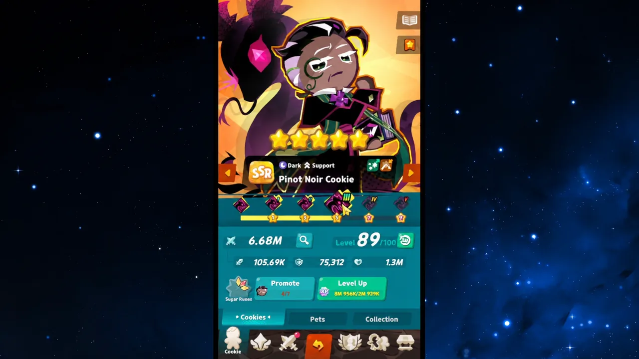 Pinot Noir Cookie selected on the Cookies screen with her stats and the Level Up button visible
