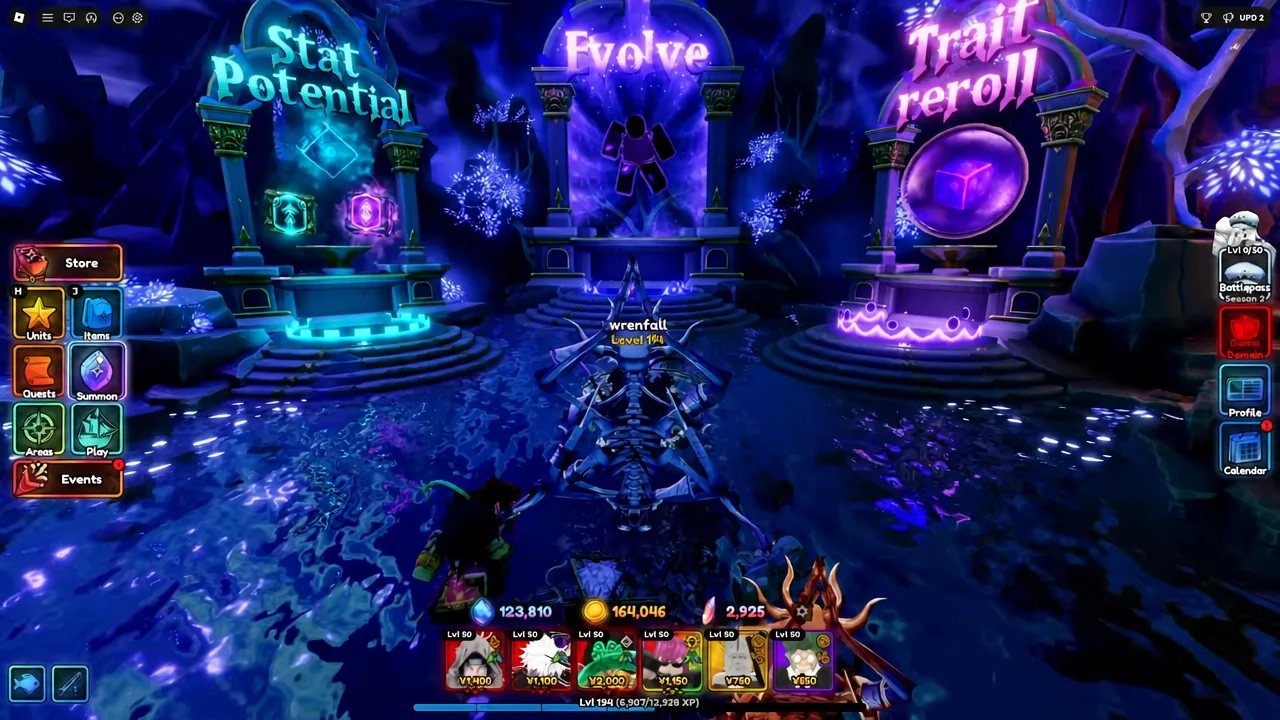 Player standing in front of the highlighted Evolve portal in the hub