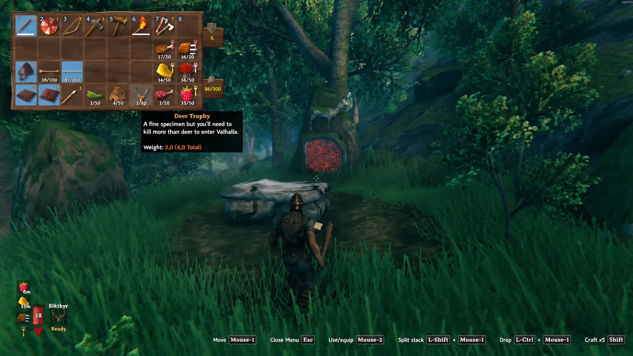 Inventory screen showing the Deer Trophy tooltip with its description and weight of 2.0
