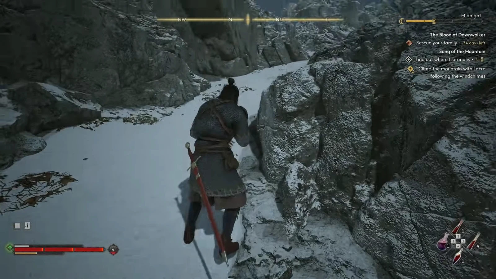 Snowy mountain trail with the windchime climbing objective active in the quest tracker