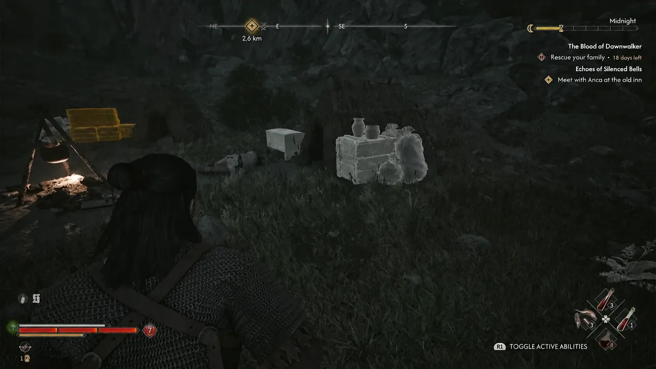Gameplay view with the Toggle Active Abilities prompt shown while nearby lootable objects glow