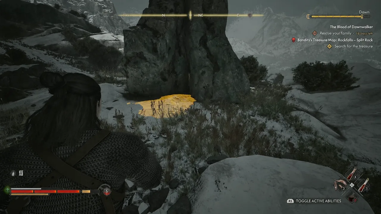 Quest tracker showing Search for the treasure as the player nears the glowing dig spot in the snow