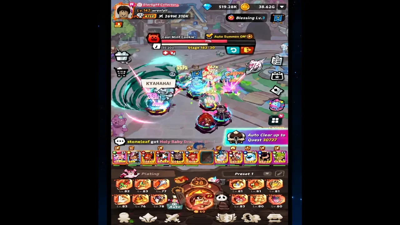 Battle screen mid-fight with the Auto Summon toggle switched on