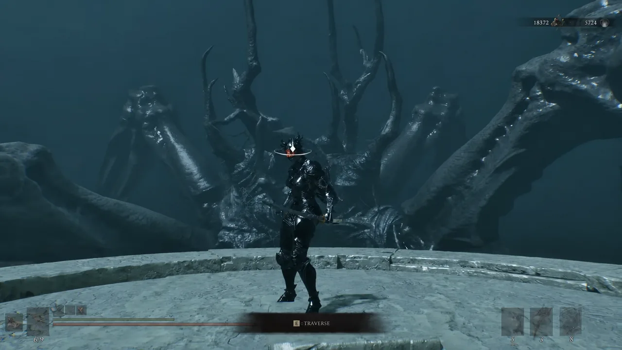 On-screen TRAVERSE prompt bound to the E key as the player approaches a huge creature