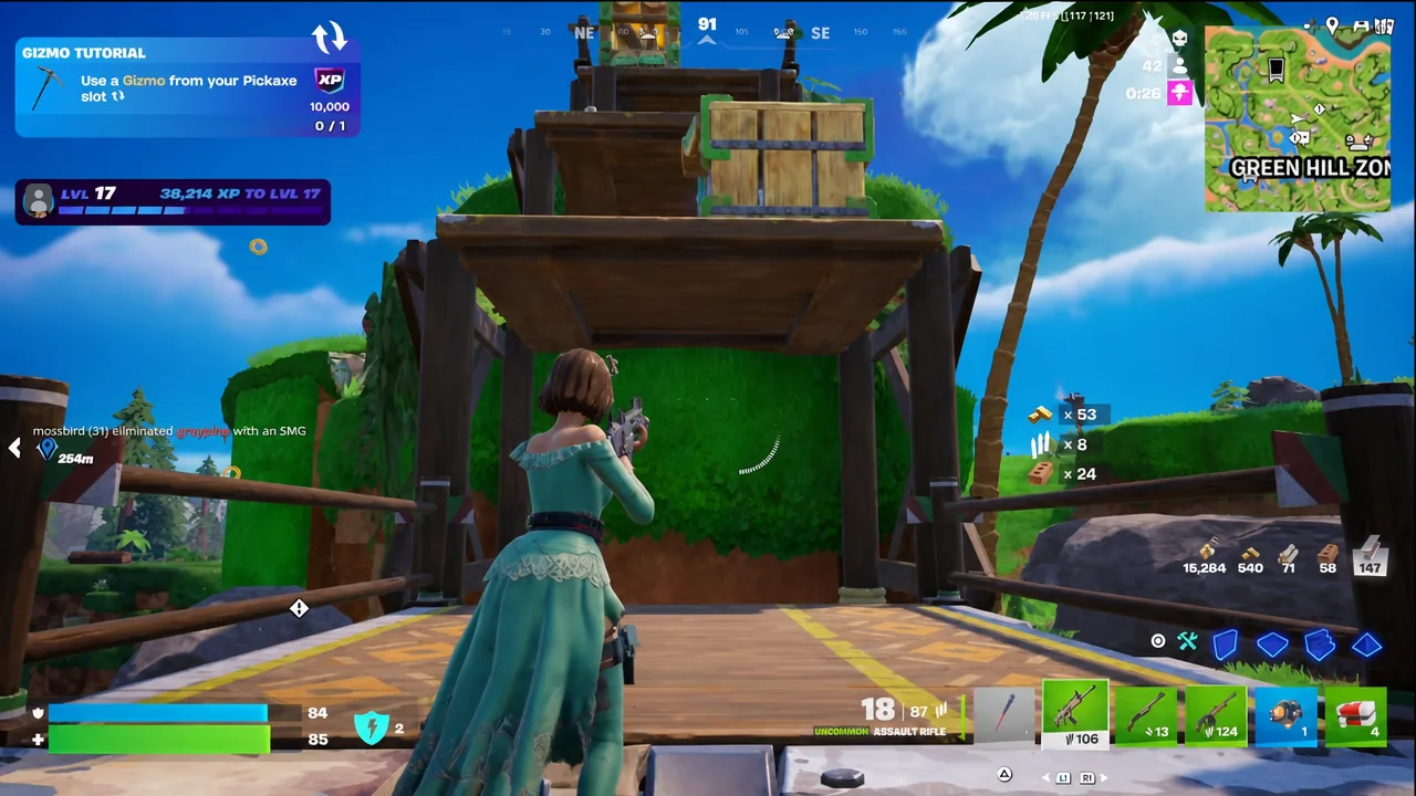 Fortnite HUD showing the Gizmo Tutorial instruction while the player holds a gizmo