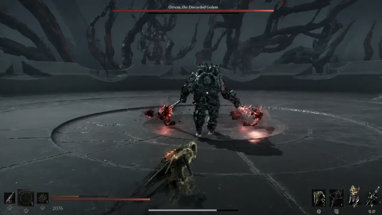 Orrem, the Discarded Golem health bar as the player engages the golem in combat