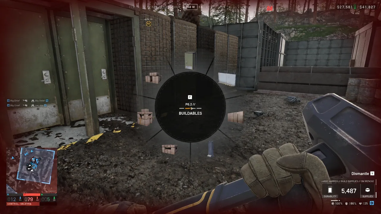 The BUILDABLES radial menu open in WARDOGS while selecting a structure to place