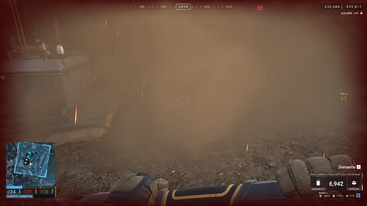 Dismantle button prompt shown while the build tool is equipped