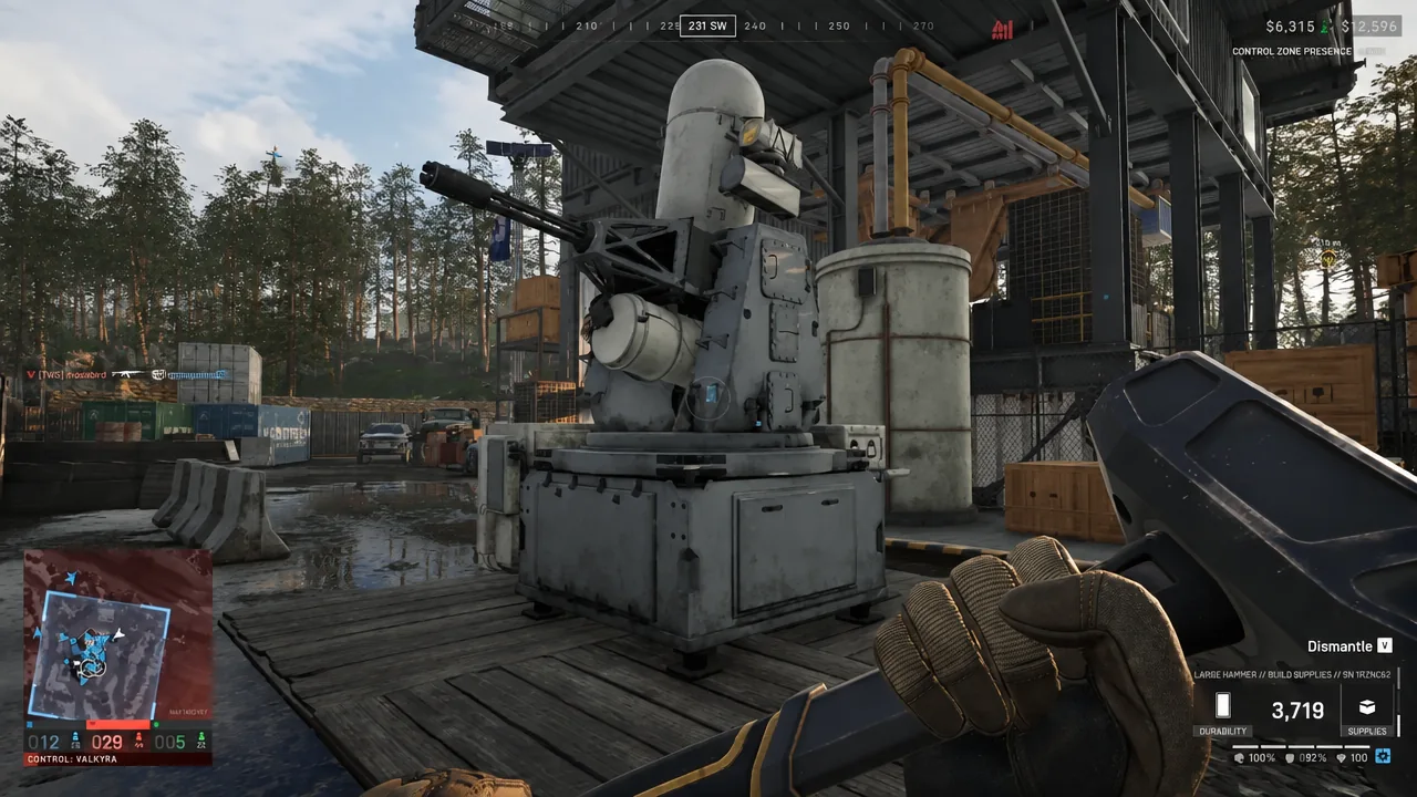 Mounted turret highlighted with the dismantle prompt active