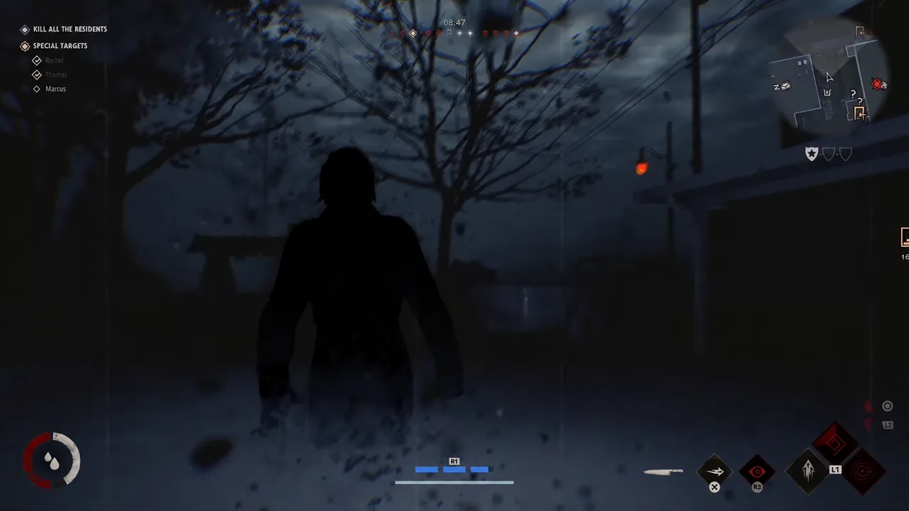Michael moving through a dark outdoor area with the resident objective tracker on screen