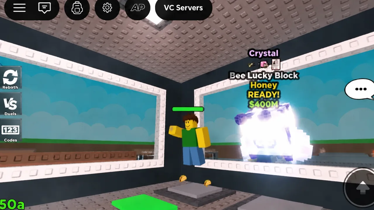 A glowing Bee Lucky Block on the conveyor with a Honey READY prompt showing a $400M price