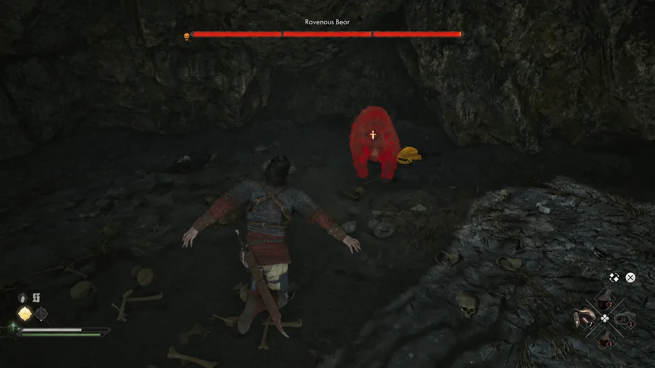 Combat against the Ravenous Bear with its health bar and target marker on screen