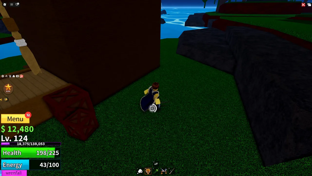The E pick up prompt appearing next to the grappling hook on the ground