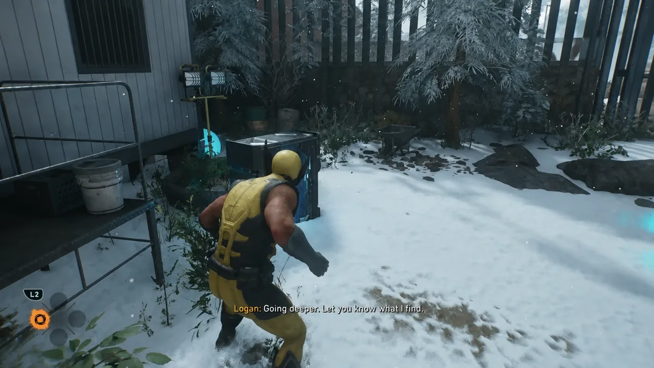 Logan crossing a snowy yard toward a blue-lit objective marker with the L2 senses prompt on screen