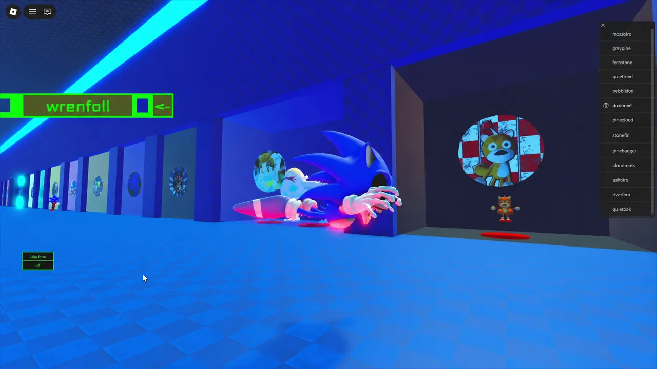 Player list open with a highlighted username while the equipped morph plays a crawling animation