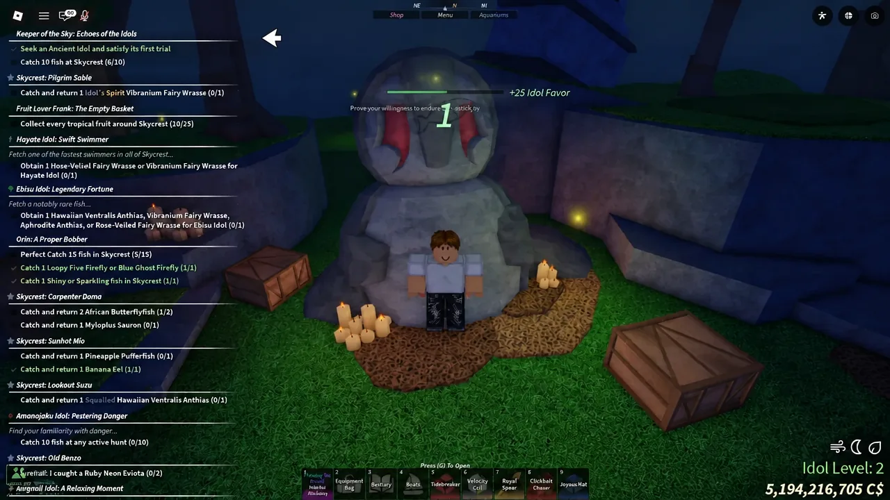 Player standing before an Ancient Idol with the Echoes of the Idols trial objective on screen