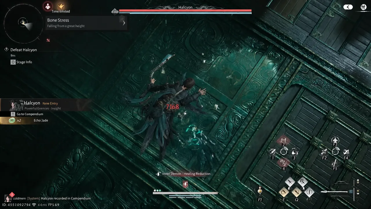 Halcyon boss fight with the Bone Stress status notification appearing during an attack