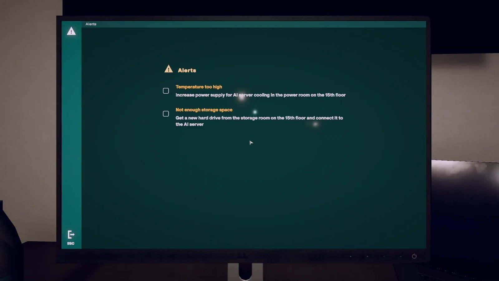 Server alerts screen with unchecked warnings for high temperature and low storage space