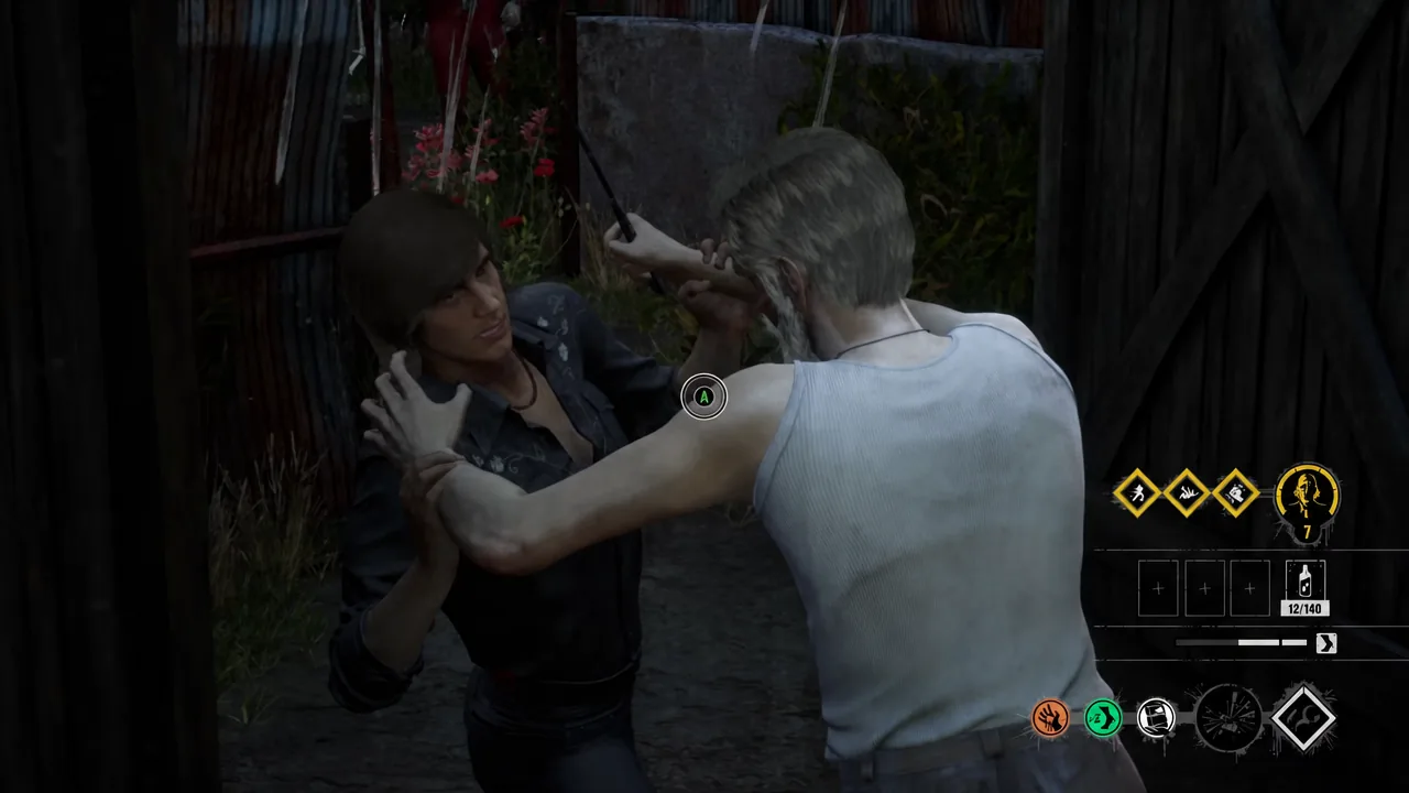 Green A-button prompt during a close-quarters struggle with a victim