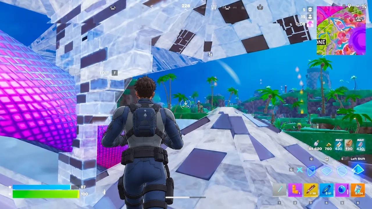 Player facing a built wall with the Edit F prompt displayed before entering a box fight