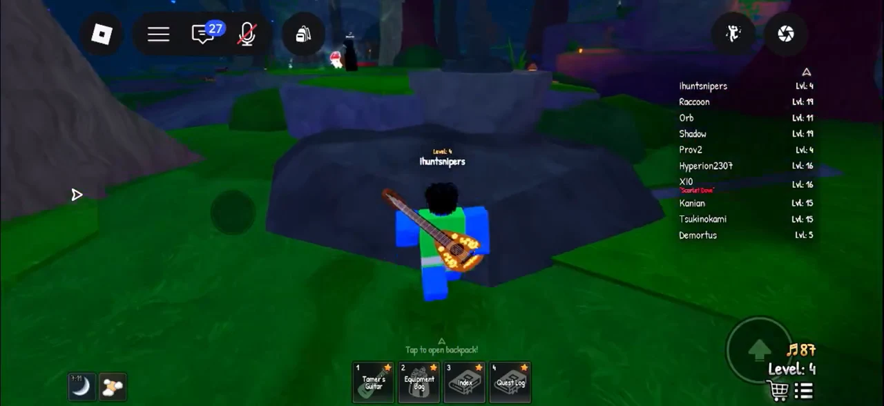 Tap to open backpack prompt above the numbered hotbar during gameplay