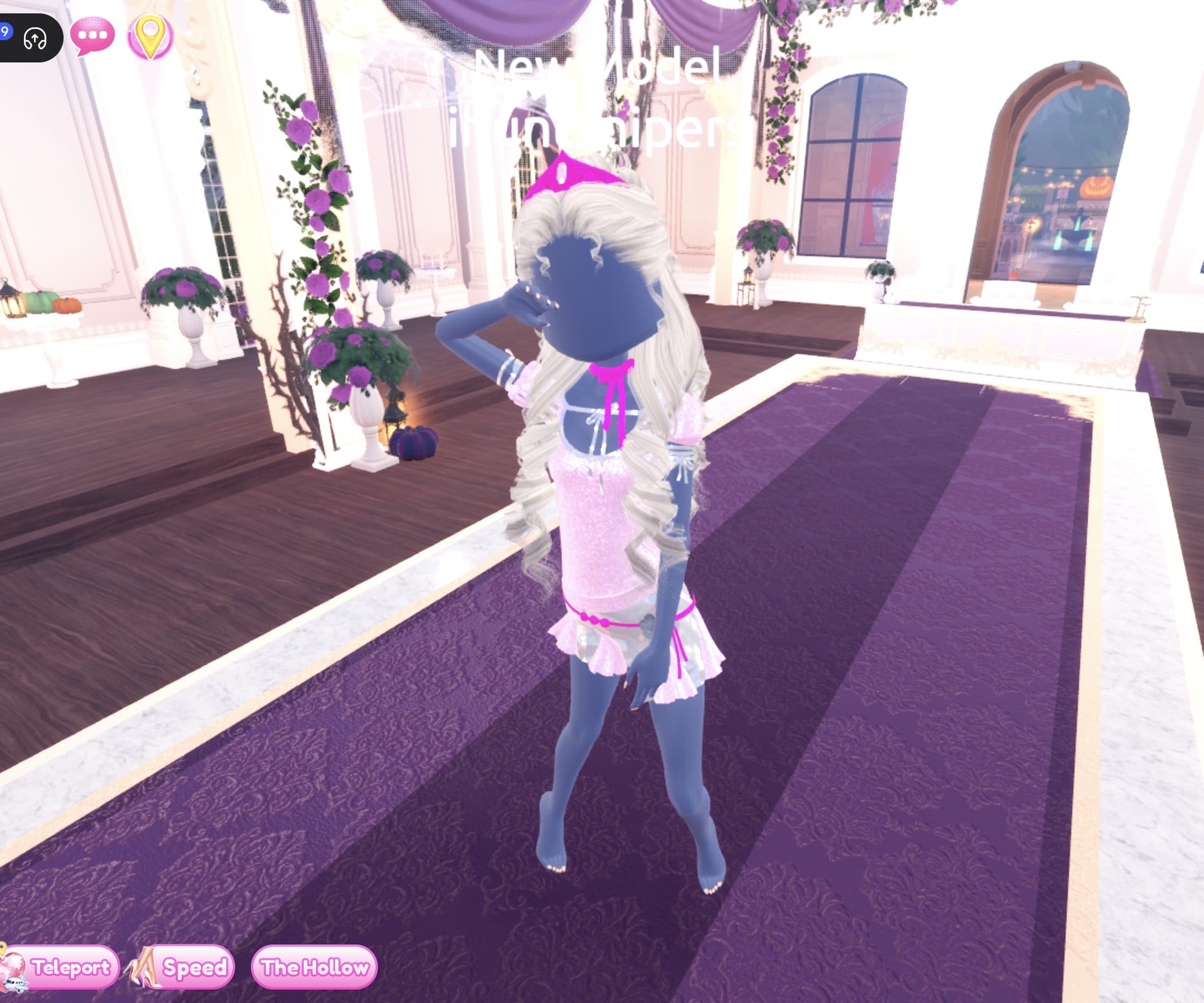 Look 1 on the Freeplay Runway in the Sparkle pose: pink Glitter shirt, hot pink neck ribbon and belt, silver and pink frilled mini, cream curls, hot pink tiara
