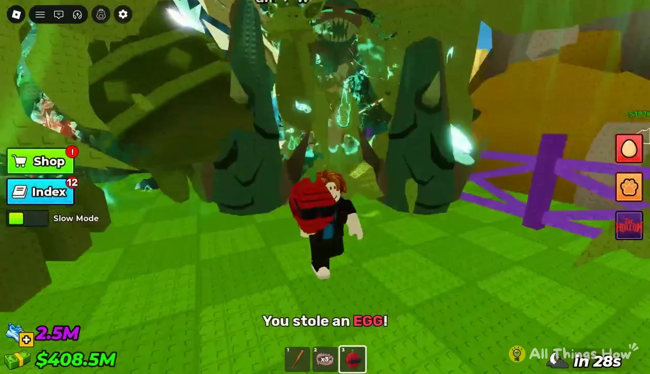 You stole an EGG! notification with a red egg selected in hotbar slot 3