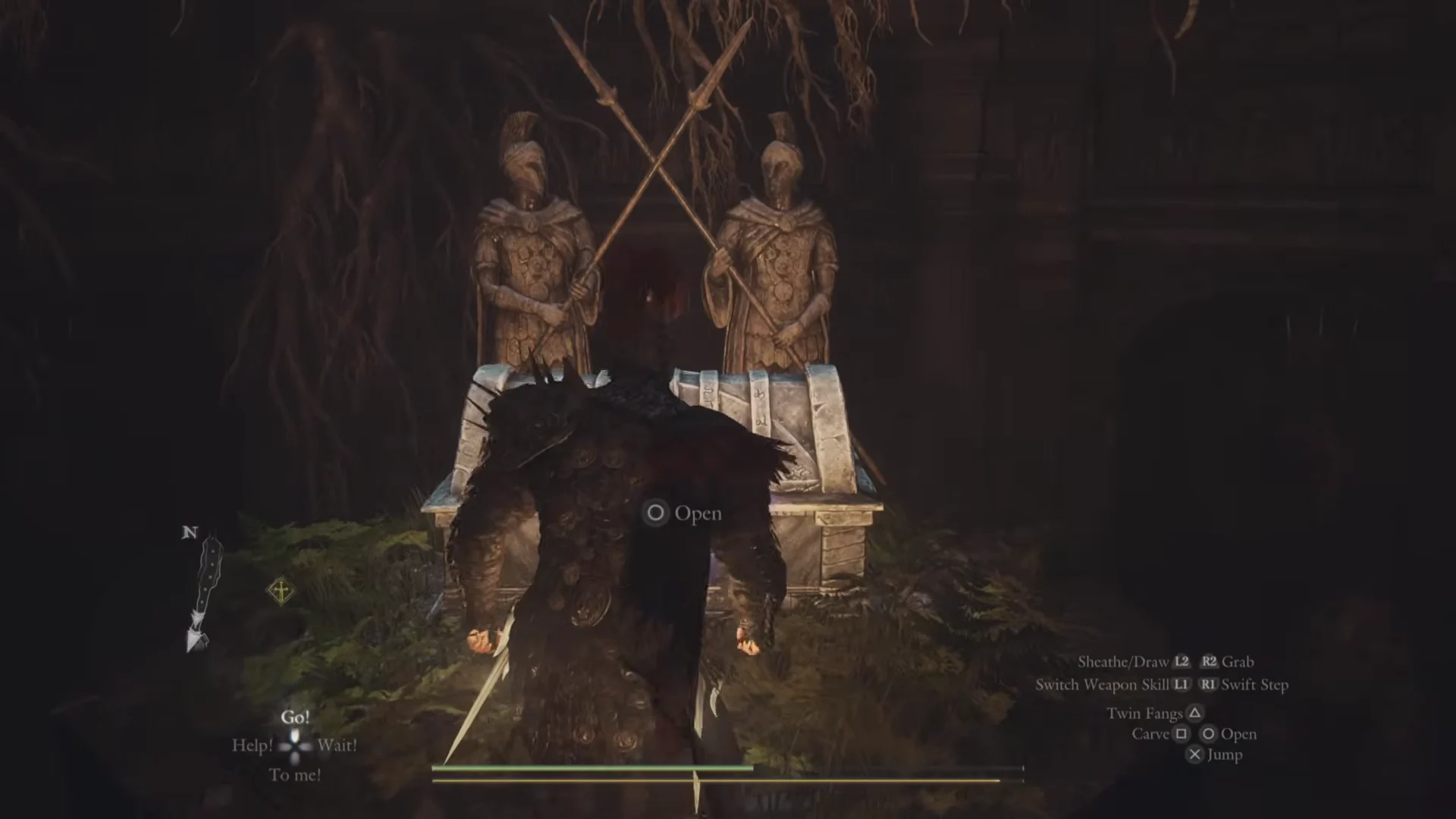 Final chest between spear statues