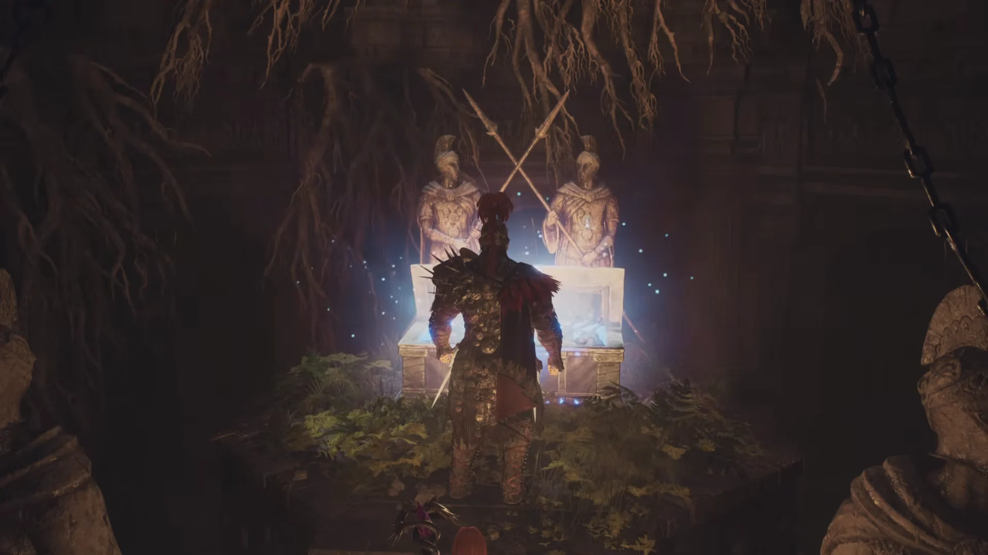 Final chest between spear statues