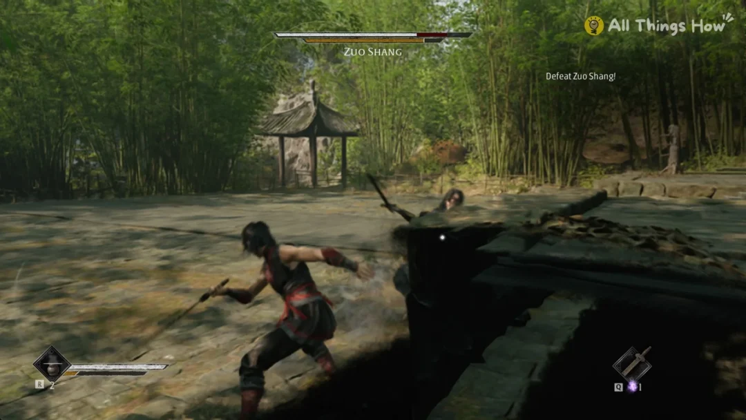 Soul trading blows with Zuo Shang in a bamboo courtyard in Phantom Blade Zero
