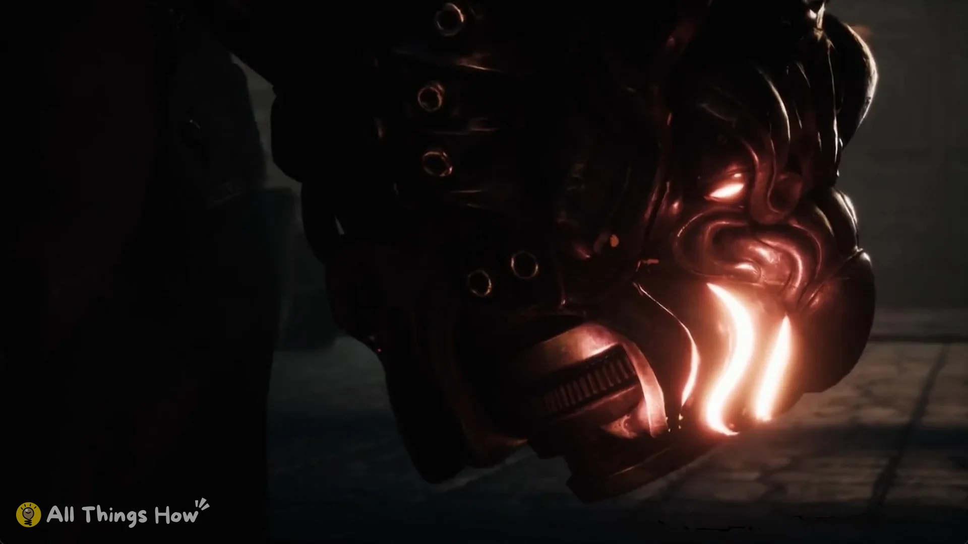 The glowing Golden Mask seen on arrival in Pangzhen, Phantom Blade Zero