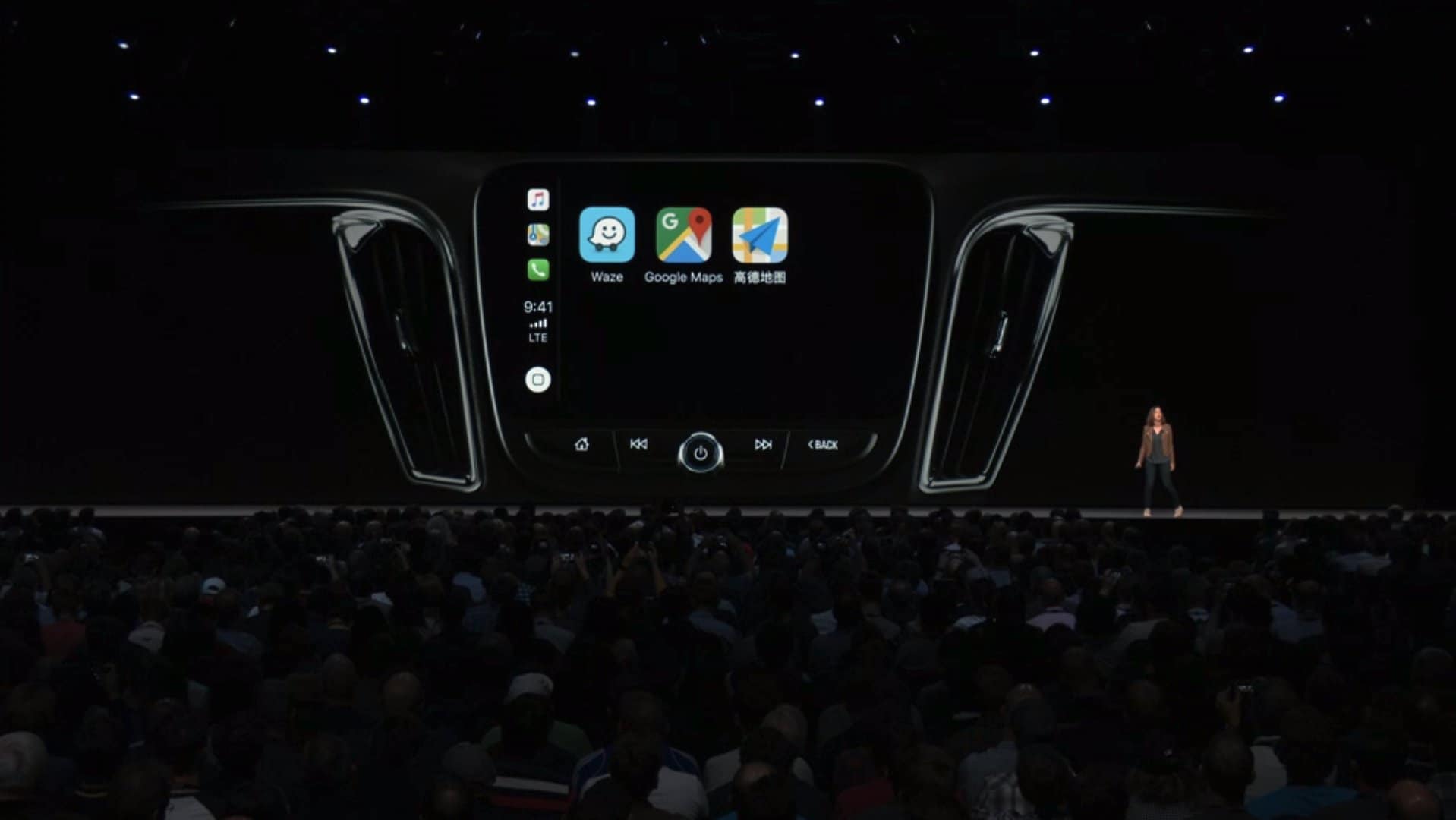Waze and Google Maps not showing in Apple CarPlay on iOS 12