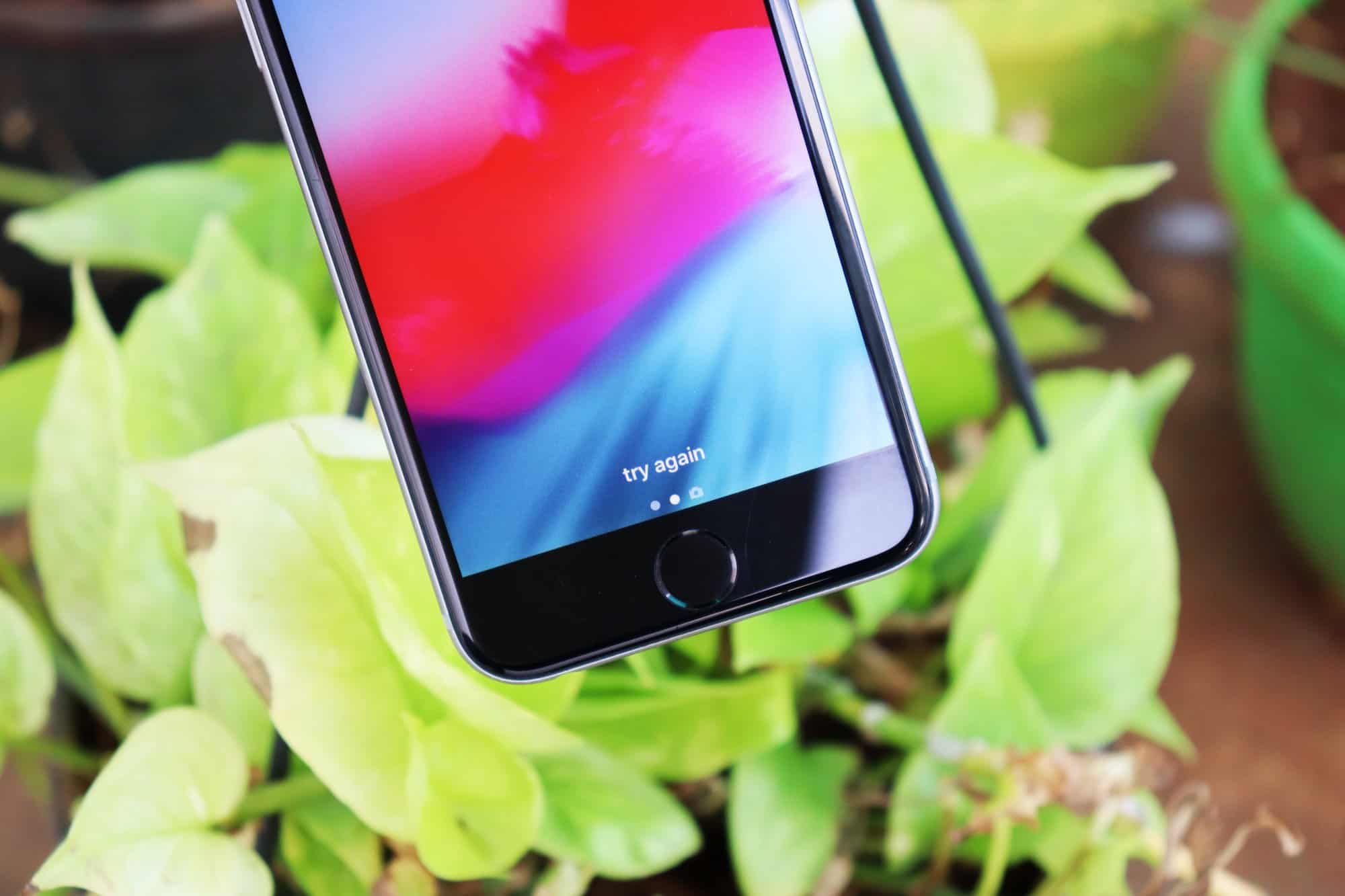 PSA: iPhone vibrates when unlocked with Touch ID on iOS 12