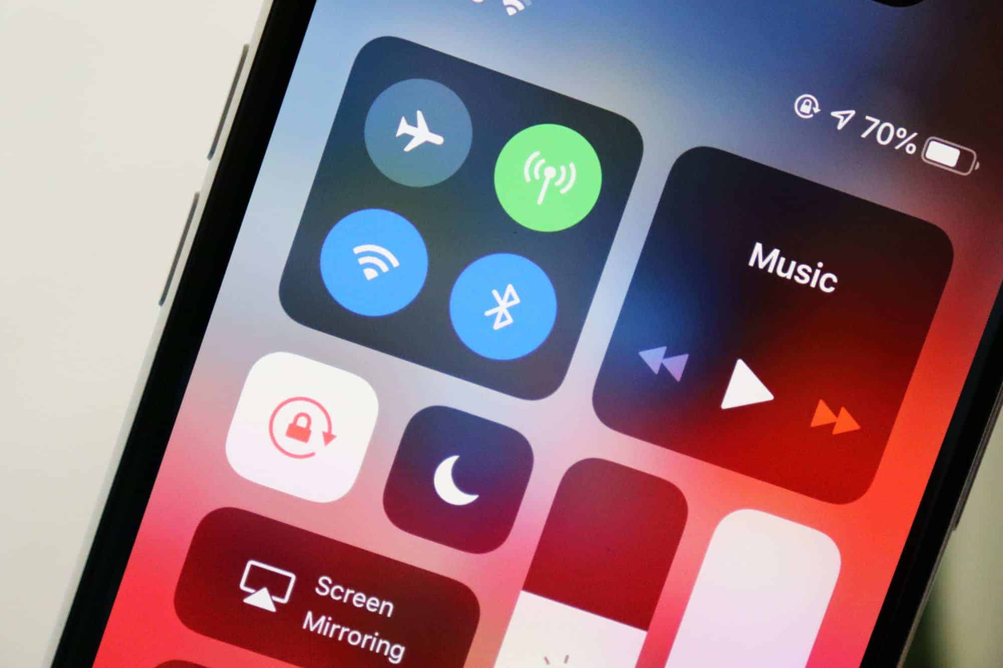 FIX: Bluetooth not working on iOS 12