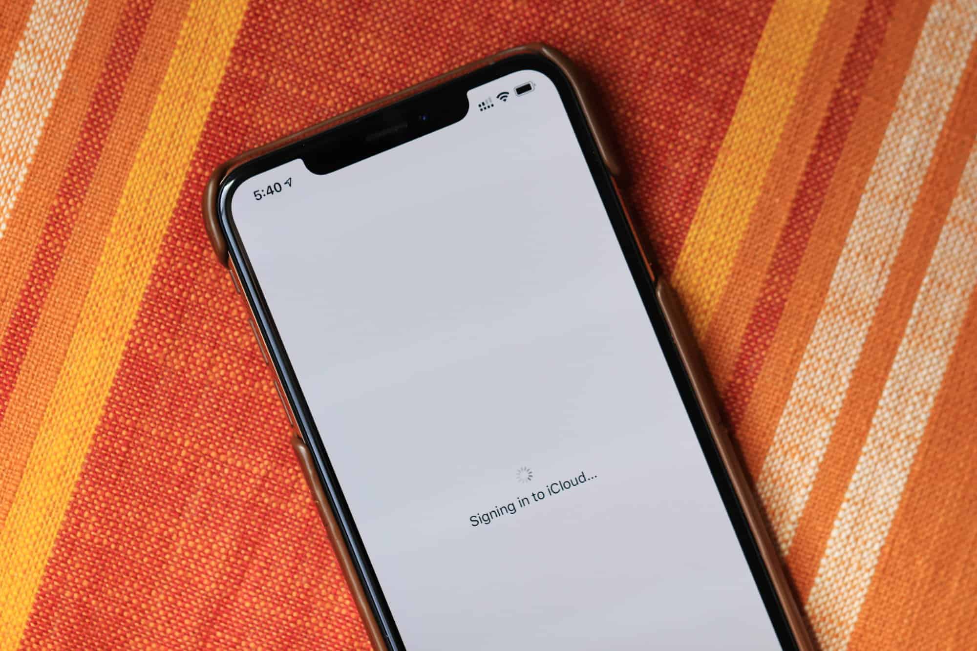 How to fix iPhone stuck at “Signing in to iCloud…”