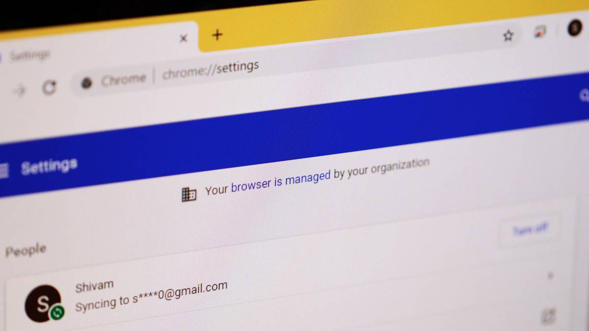 How to remove “Managed by your organization” in Chrome on Windows 10